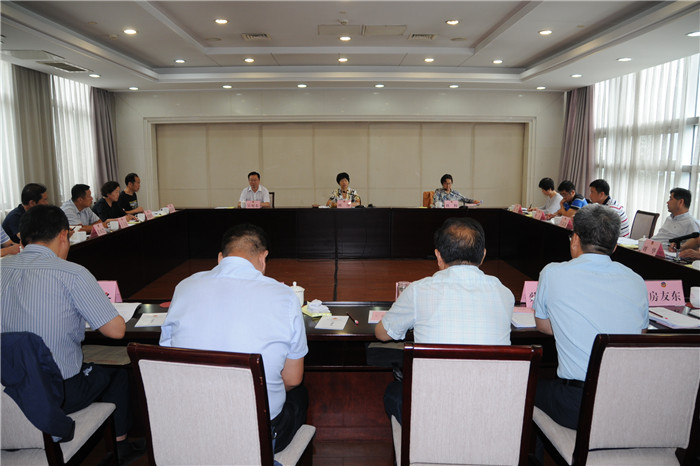 全市政協港澳臺僑外事工作座談會召開
