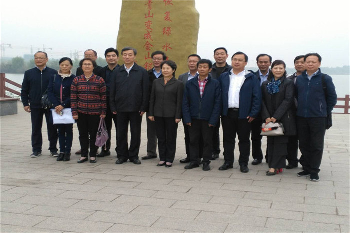 江蘇省政協(xié)僑聯(lián)界委員來賈考察