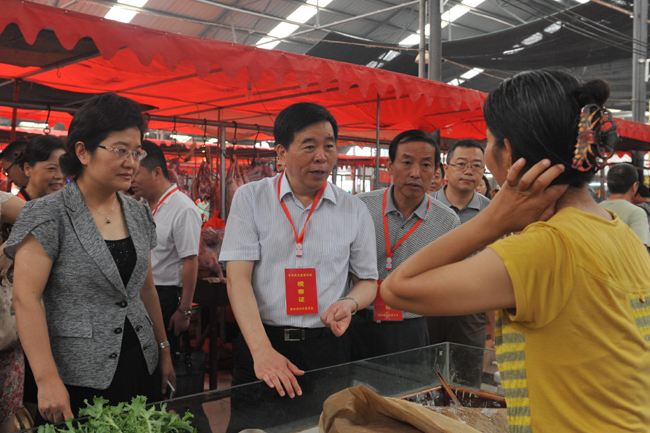市政協開展專項民主監督活動 為加強食品安全監管貢獻政協力量